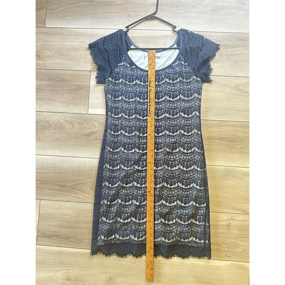 Women Small Romantic NAVY blu lace overlay scalloped hem mesh short sleeve dress